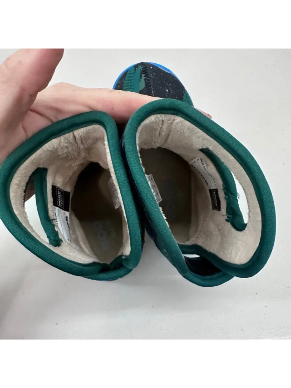 Baby Bogs II Jurassic Dino Waterproof Winter Rain Snow Boots Shoes Toddler sz 8